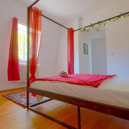 Apartamento Une Parenthese Royale Trélissac